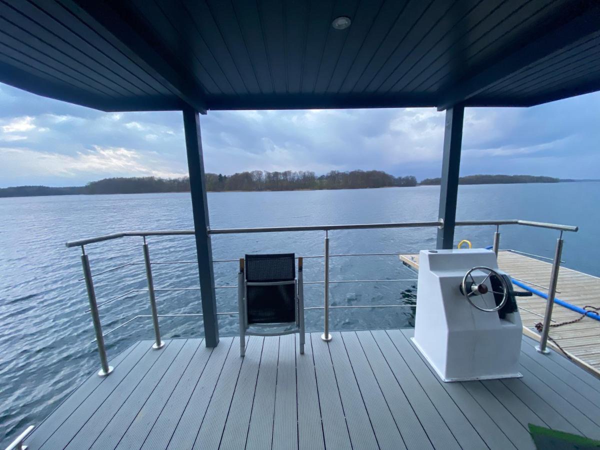 Houseboat Park Wodny Cieszyno Apartment Zlocieniec Luaran gambar